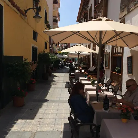 Plaza Del Charco With Rooftop Pool, Views And Fast Wi-fi Apartament Puerto de la Cruz (Tenerife)